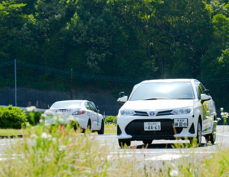 車内での教習の様子
